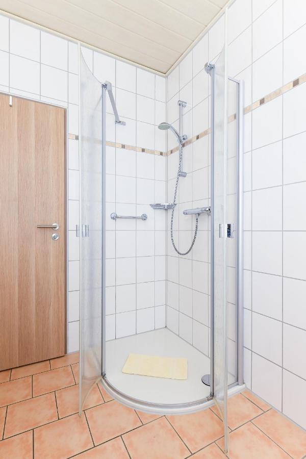 Haus Luettje Hoern Erdgeschoss Bensersiel Buitenkant foto