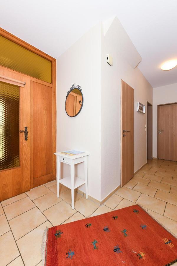Haus Luettje Hoern Erdgeschoss Bensersiel Buitenkant foto